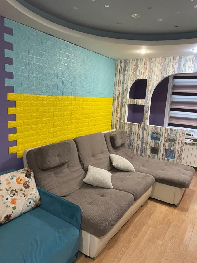 Adventure Apartment Kyiv Exterior photo