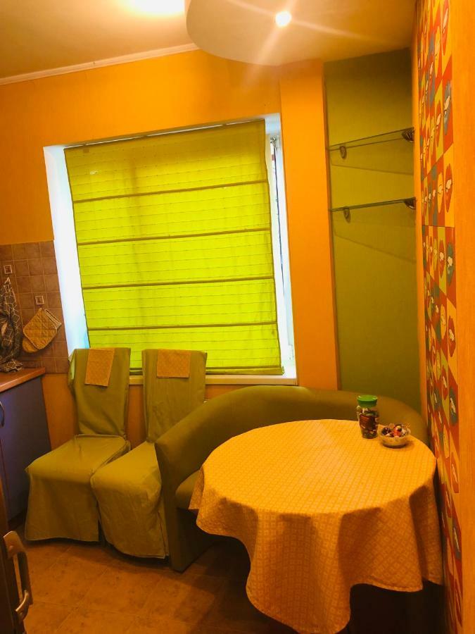 Adventure Apartment Kyiv Exterior photo